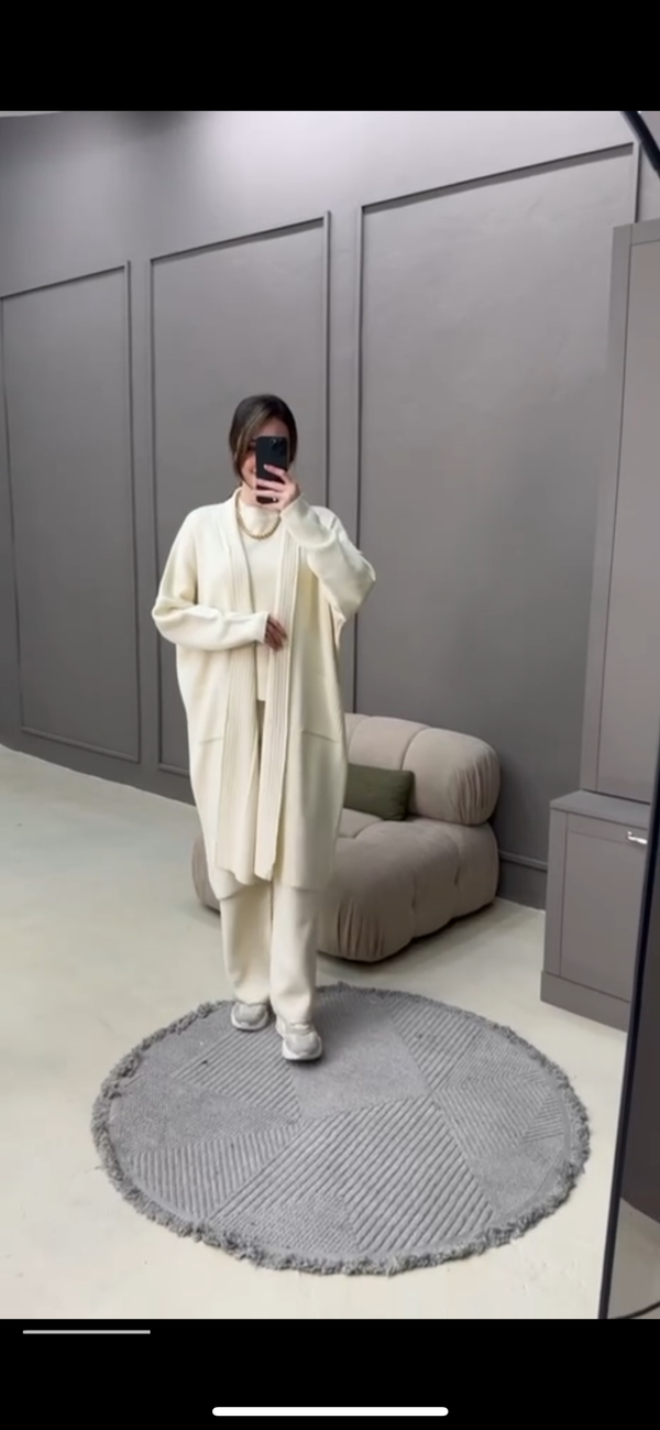 طقم صوف شتوي 3 قطع | Wool trio set